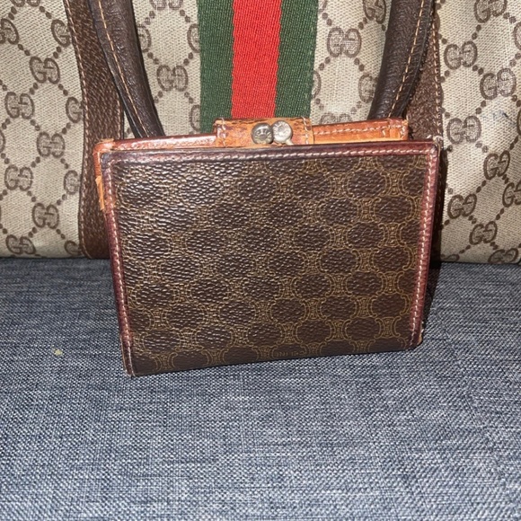 Vintage Celine Kisslock wallet - Picture 2 of 12